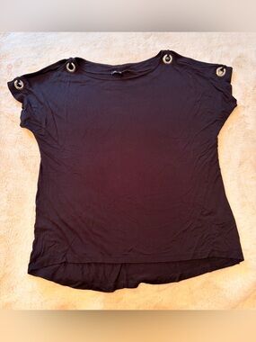 Cable & Gauge Black Grommet Shoulder Top Size Large